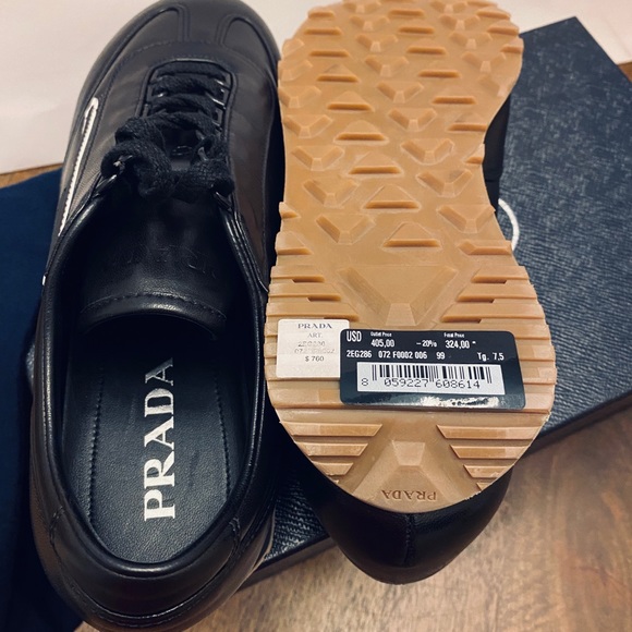 Prada men’s Nappa Aviator leather sneakers - Picture 12 of 14